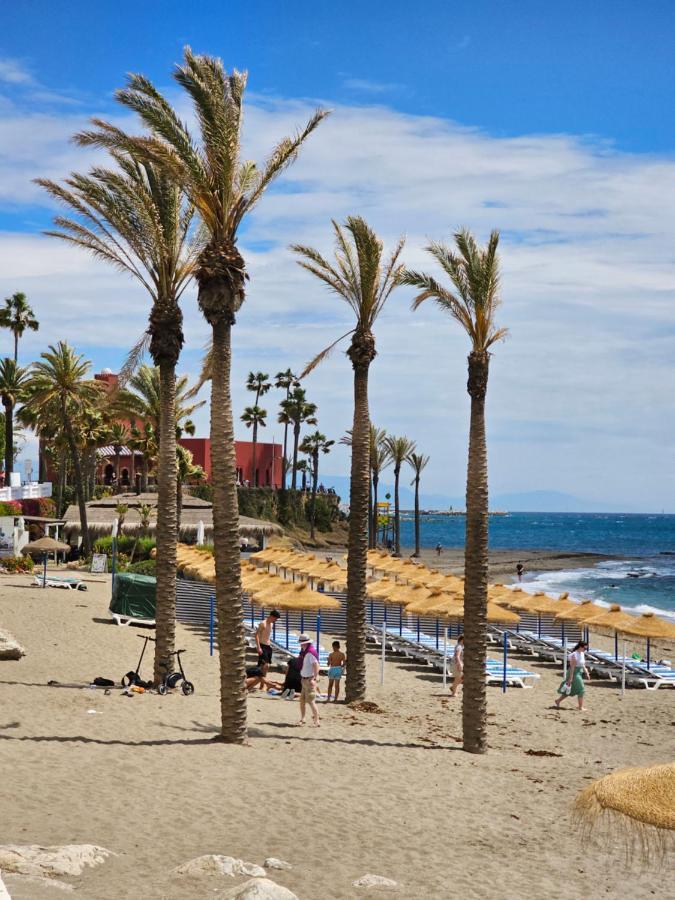 Holiday home Summer House Duplex En La Playa Con Piscina Benalmadena