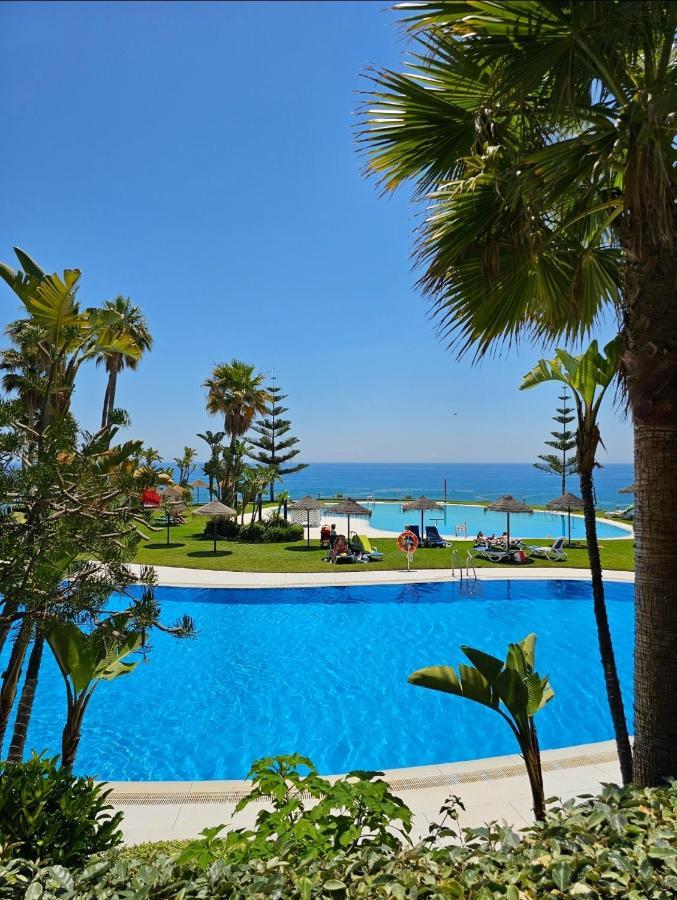 Summer House Duplex En La Playa Con Piscina Holiday home Benalmadena